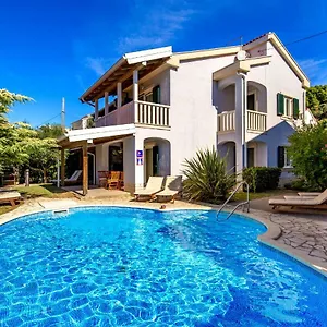  Apartment Rab